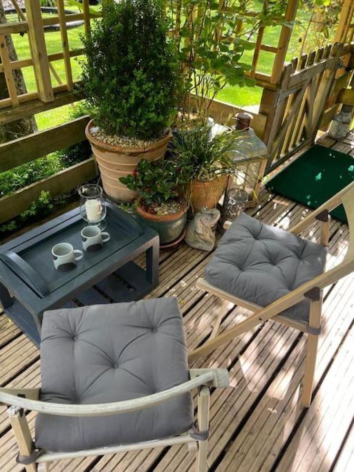 'The Den' Self Contained One Bedroom Annexe. 스톡브리지 외부 사진