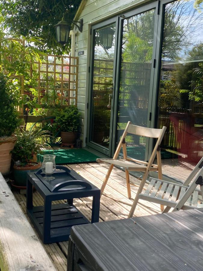 'The Den' Self Contained One Bedroom Annexe. 스톡브리지 외부 사진